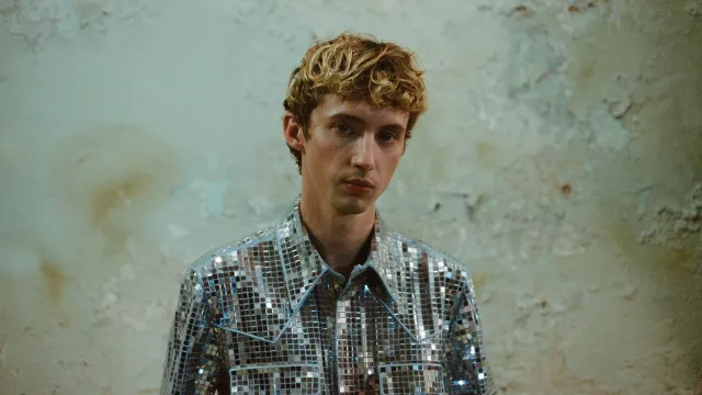 Troye Sivan.