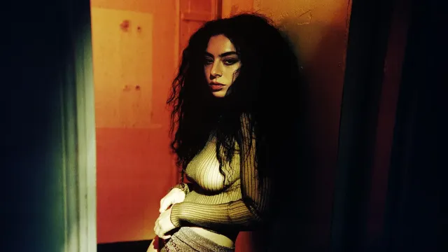 Charli XCX.