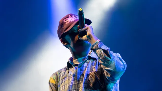 Loyle Carner a atuar no MEO Kalorama, 2024.