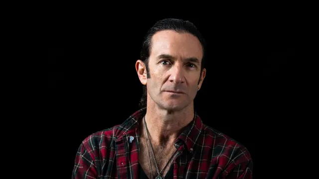 David Bilson, vocalista dos Alta Avenue.