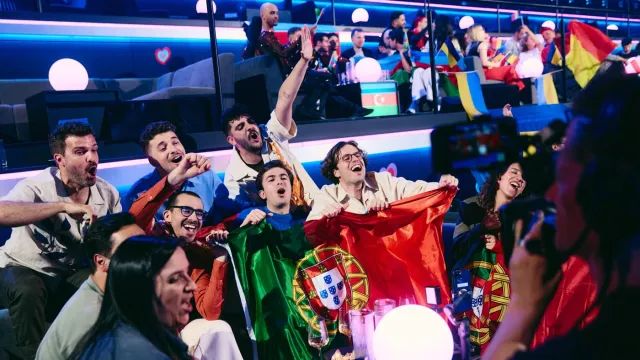 NAPA na Green Room do Festival Eurovisão da Canção 2025.