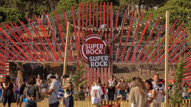 Super Bock Super Rock.